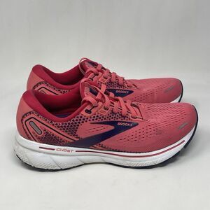 Brooks Women's Sneakers in Pink and Navy